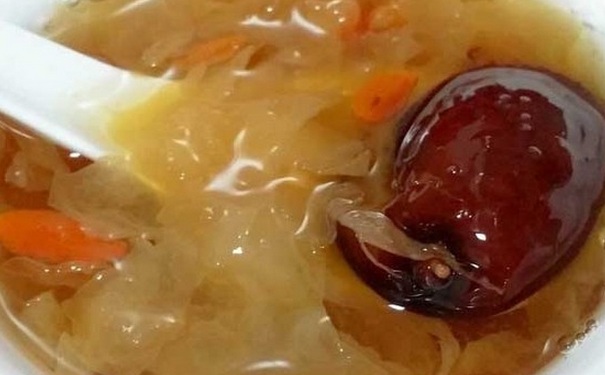 睡覺(jué)出汗很多怎么辦？治盜汗食譜有哪些？(1)