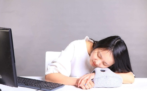 上班總犯困怎么辦？上班犯困怎么提神？(1)