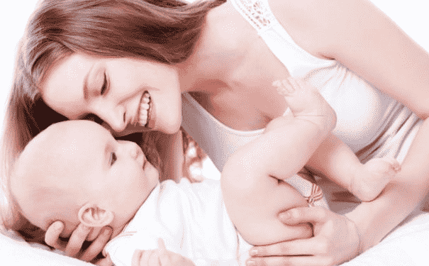 母乳不夠怎么辦呢？產(chǎn)后奶水不足怎么辦呢？(1)