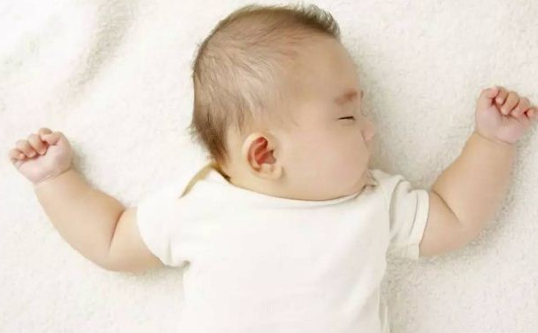 嬰兒為什么會在搖籃中死亡？如何預(yù)防嬰兒猝死？(1)