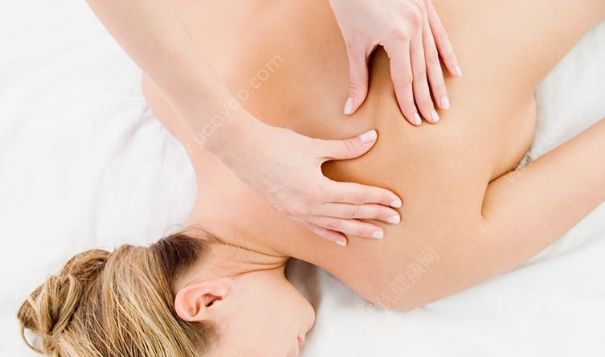 揉捏哪些穴位能夠瘦腰？怎么按摩腰背部能瘦下來？(1)