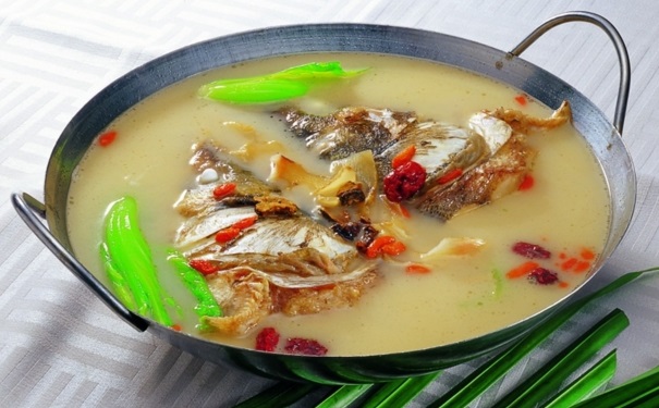 月經(jīng)不調(diào)的藥膳有哪些？月經(jīng)不調(diào)適合吃什么食物調(diào)理？(1)