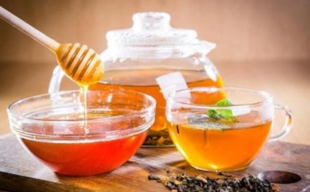 便秘喝點(diǎn)什么茶好？便秘喝什么茶緩解？(1)