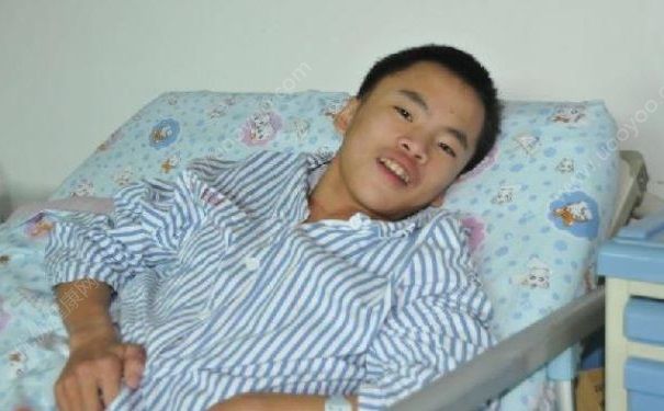 重度腦癱兒子進哈佛，腦癱是一種什么??？(4)