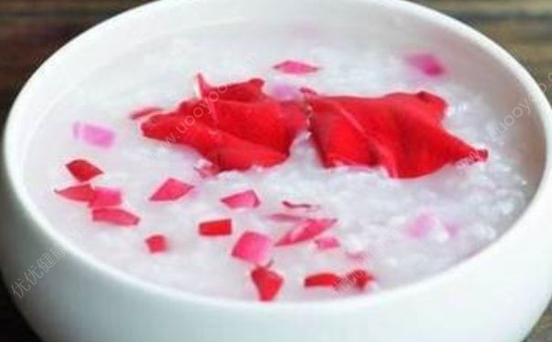 秋天喝哪些粥可以養(yǎng)生？秋天喝哪些粥可以美容養(yǎng)顏？(1)