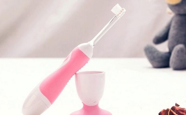 電動牙刷兒童可以使用嗎？電動牙刷兒童能用嗎？(1)