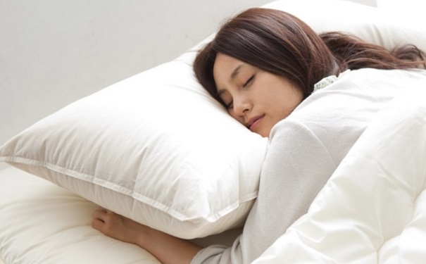 女人睡覺打鼾怎么辦？孕婦打鼾怎么辦？(1)
