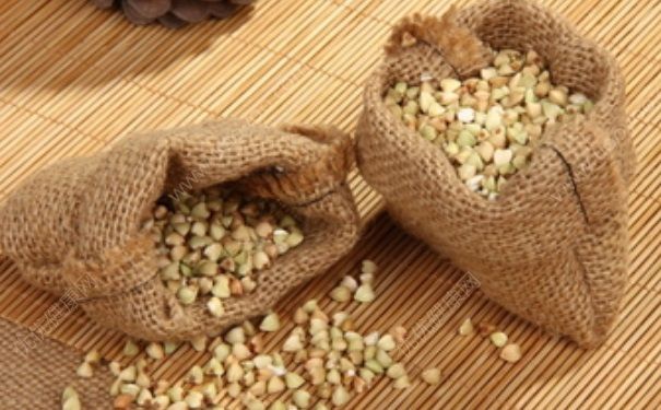 一分鐘長壽法是什么樣的？長壽應(yīng)該多吃哪些食物？(1)