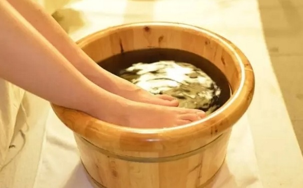 冬季泡腳該注意些什么？不同泡腳方式有什么好處？(1)
