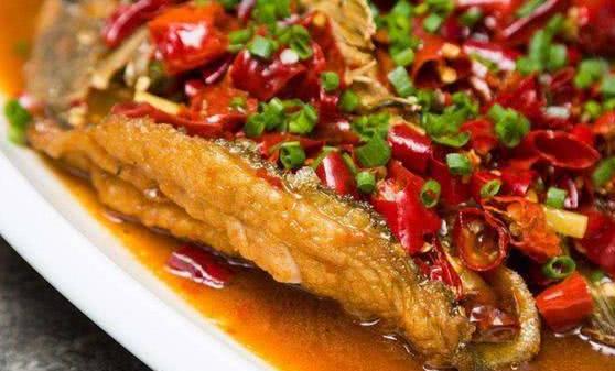 食用草魚對(duì)腫瘤有防治作用 推薦草魚的烹飪方法
