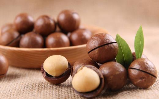 吃夏威夷果的好處有哪些？吃夏威夷果要注意什么？