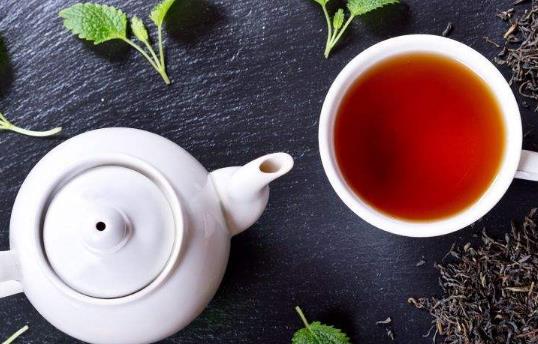 泡茶的第一遍水能喝嗎 “洗茶”到底能洗掉什么呢