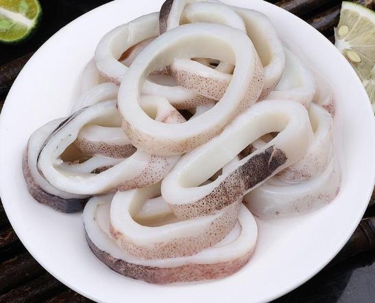 魷魚怎么清洗才不腥？魷魚怎么切開