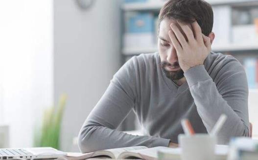眼皮抽搐是怎么回事兒？眼皮一直抽搐怎么辦？