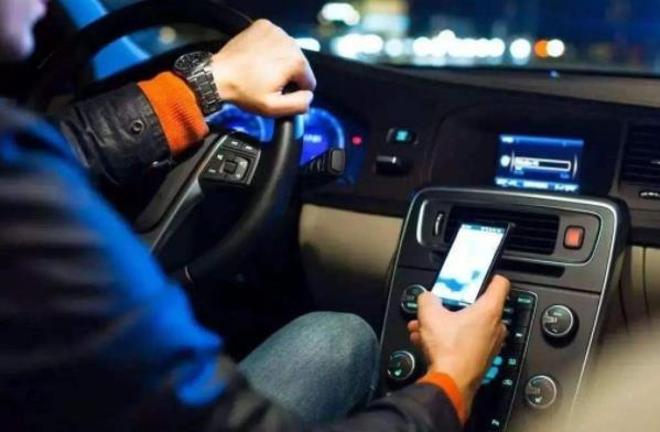 暈車怎么緩解？暈車的原因包括哪些？