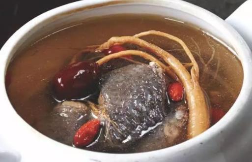 哪些人不宜喝烏雞湯？烏雞湯吃多了有副作用嗎