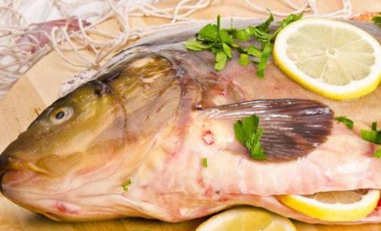 鯉魚適合哪些人吃？鯉魚怎么選購(gòu)