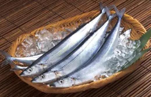 吃秋刀魚需要注意什么？秋刀魚可以生吃嗎