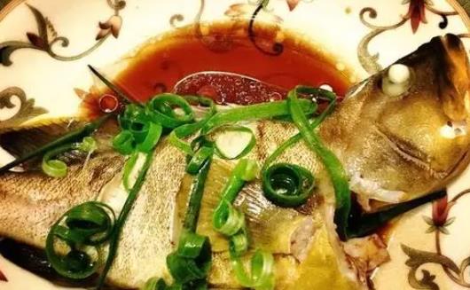 石斑魚有哪些營養(yǎng)價值？冷凍的石斑魚有毒沒有
