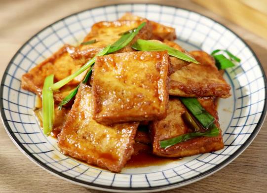 蠔油里有白點(diǎn)是咋回事？買蠔油怎么看質(zhì)量好不好？