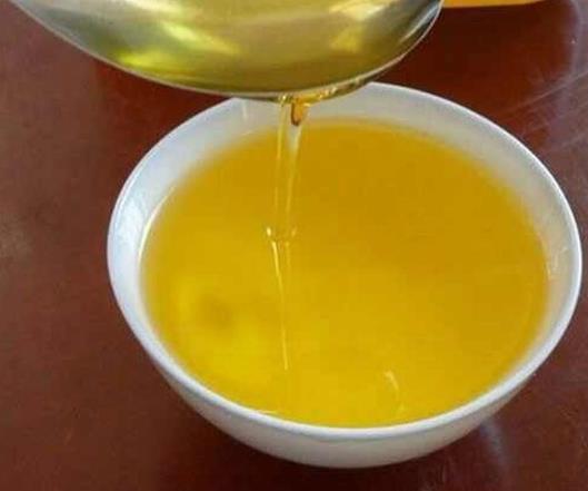為什么花生油冬天會(huì)有絮狀？怎樣鑒別純正花生油真假