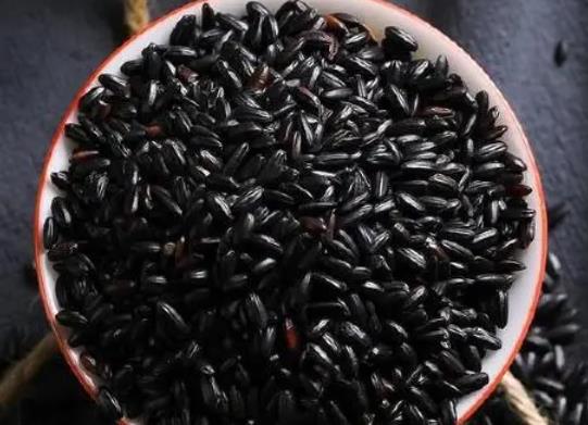 黑米淘米水為什么是紫色的？做黑米粥需要提前泡嗎