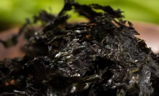 紫菜屬于海鮮嗎？紫菜開(kāi)水沖一下就能吃嗎