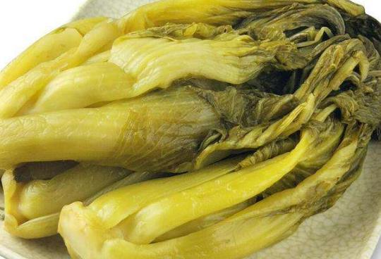 腌酸菜可以放多久不壞？怎樣識(shí)別酸菜的好壞