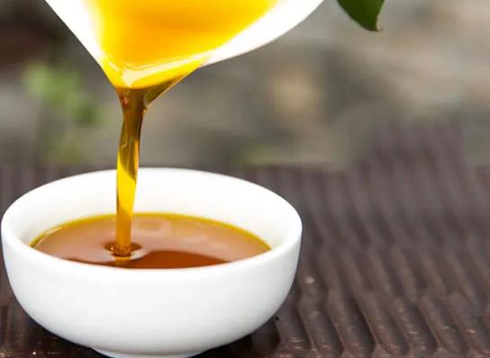 菜籽油是什么植物做的？菜籽油的功效與作用