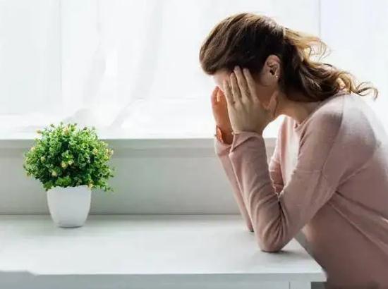 女人更年期一般什么時候開始？到了更年期該怎么辦？