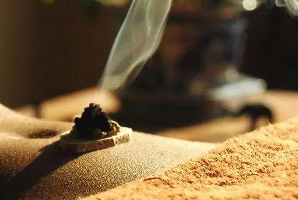 艾灸多久做一次？三伏天艾灸后能吹空調(diào)嗎？