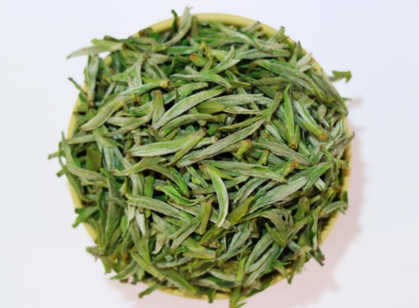 喝綠茶身體會怎么樣 腸胃不適,貧血，骨鈣流失,便秘等
