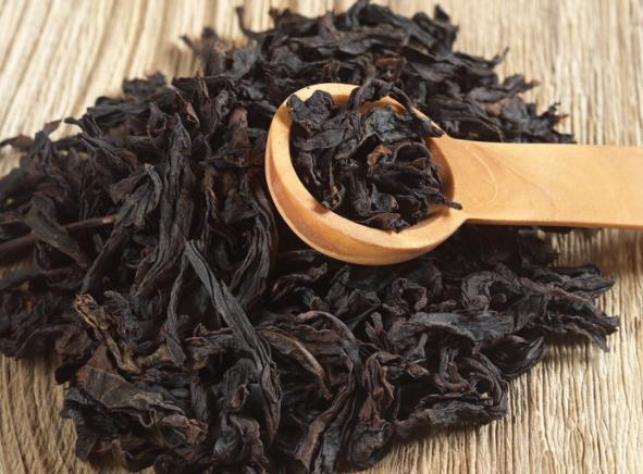 喝烏龍茶拉肚子怎么回事 咖啡因茶多酚等,刺激腸胃,加快腸道蠕動(dòng)