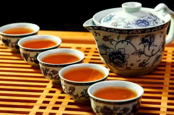 喝烏龍茶的三大禁忌是什么？孕婦能喝烏龍茶嗎？