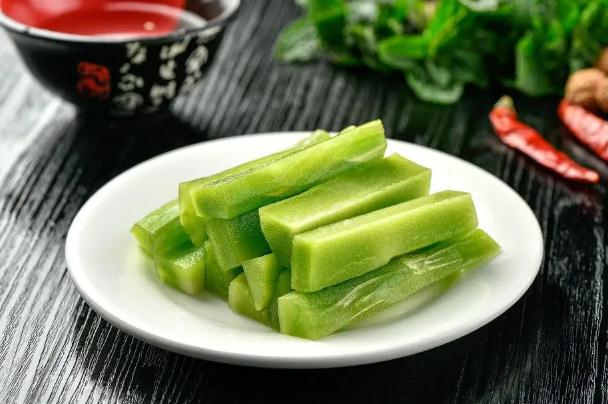 萵筍變黃了還能吃嗎？萵筍可以生吃嗎？