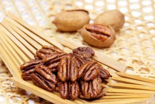 碧根果營(yíng)養(yǎng)價(jià)值有哪些？碧根果的熱量高嗎？