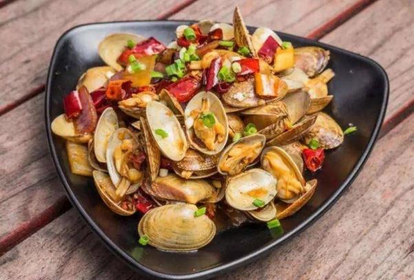 花甲怎么隔夜養(yǎng)不會(huì)死？花甲煮了為什么不開口？