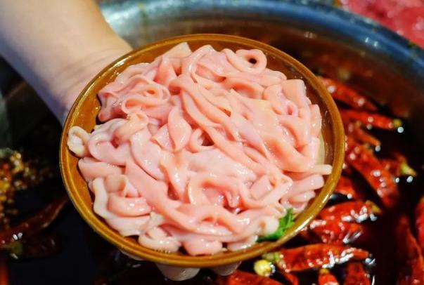 鴨腸的營(yíng)養(yǎng)價(jià)值有哪些？鴨腸適合什么人群吃？