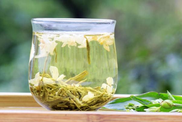 茉莉花茶屬于綠茶類嗎？茉莉花茶可以做奶茶嗎？