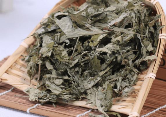 睡艾葉枕頭眼睛會(huì)腫嗎 用艾葉枕頭有哪些副作用