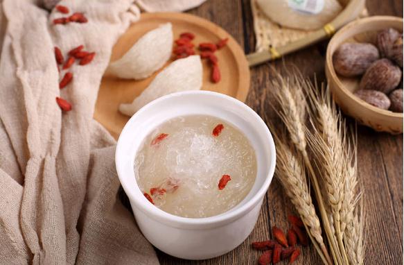 燕窩有哪些做法與吃法？燕窩有什么功效與作用？