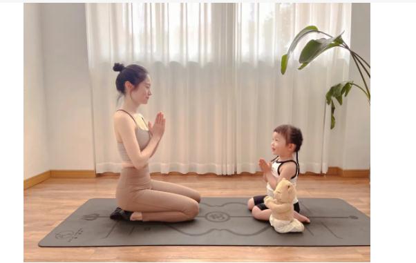 什么是親子瑜伽？兒童多大才可以練習(xí)瑜伽？