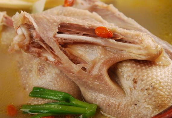 吃鴨肉要注意什么 鴨肉含有哪些營養(yǎng)成分