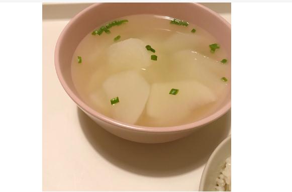 白蘿卜湯可以治感冒嗎？白蘿卜皮有什么功效與作用？