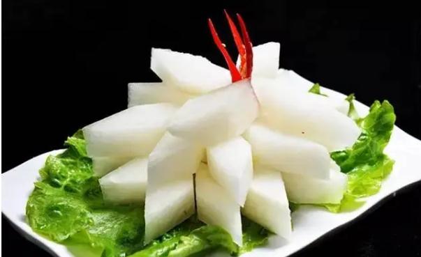 冬天上火吃白蘿卜好嗎？生吃白蘿卜對(duì)人身體有什么好處？