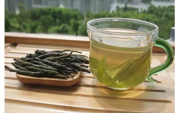 喝苦丁茶有什么功效與作用？哪些人群不宜飲用苦丁茶？