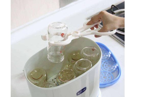 怎么正確方法煮奶瓶消毒？奶瓶蓋可以蒸汽消毒嗎？