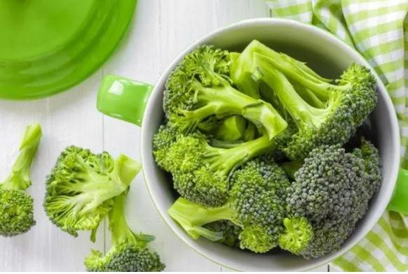 西蘭花的功效與作用有哪些？西藍(lán)花不能與哪些食物同食？