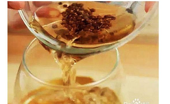 生姜花椒泡酒有什么功效？生姜蜂蜜水有什么作用？