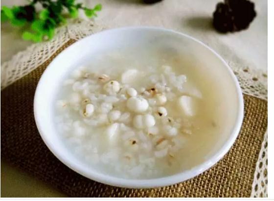 食用薏仁都有哪些好處？吃薏仁有什么注意的？